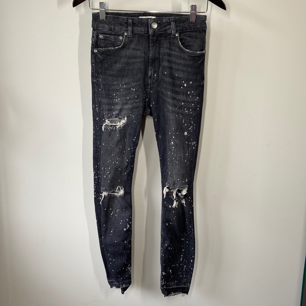 Zara Woman High‑Rise Distressed Black Skinny Jeans – Bleach Dot Detail | Size 26